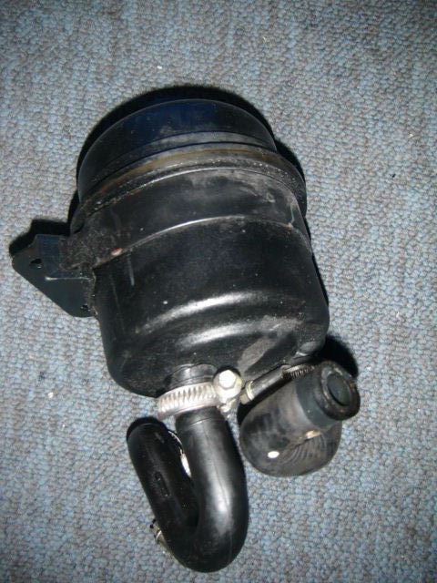 [167002] Power Steering Oil Tank (Used)