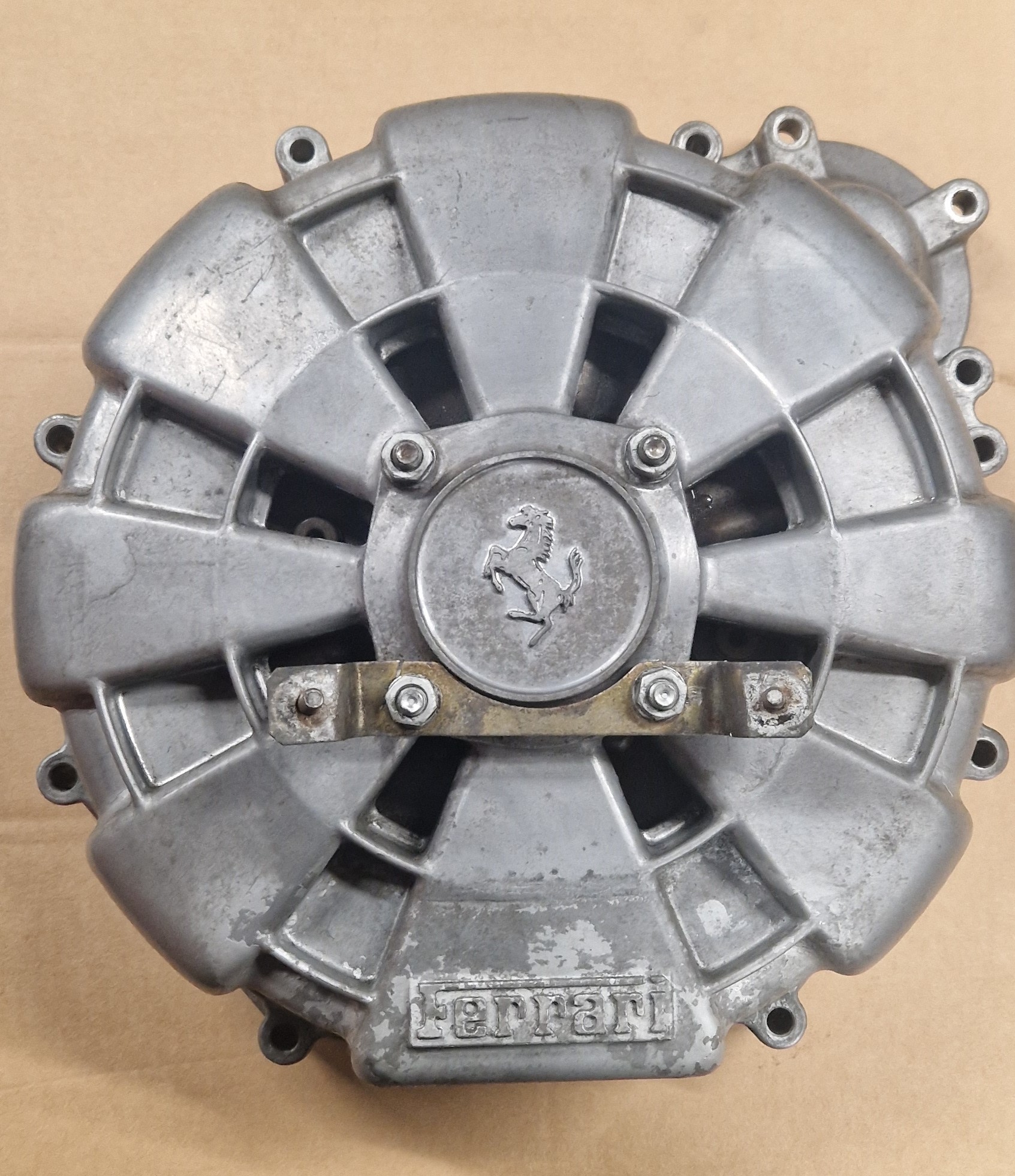159507[164050] COMPLETE CLUTCH HOUSING WITH FLYWHEEL (Used)