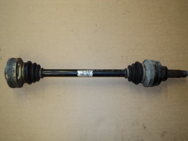 [183257] AXEL SHAFT (Used)