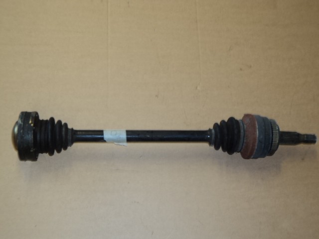 [165072] AXLE SHAFT (Used)