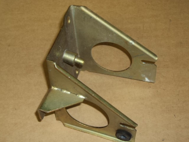 [169034] BRACKET (Used)