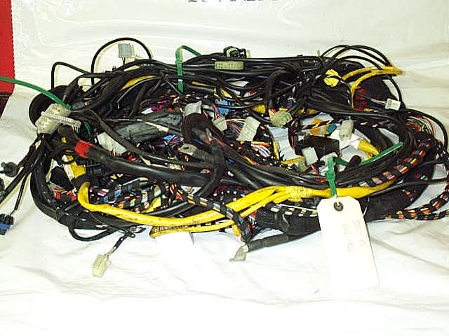 [152184] CABLES FOR TUNNEL-CONSOLE CONNECTION (Used)