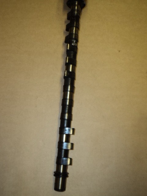 [206078] COMPLETE R.H. INDUCTION DISTRIBUTION CAM SHAFT (Used)