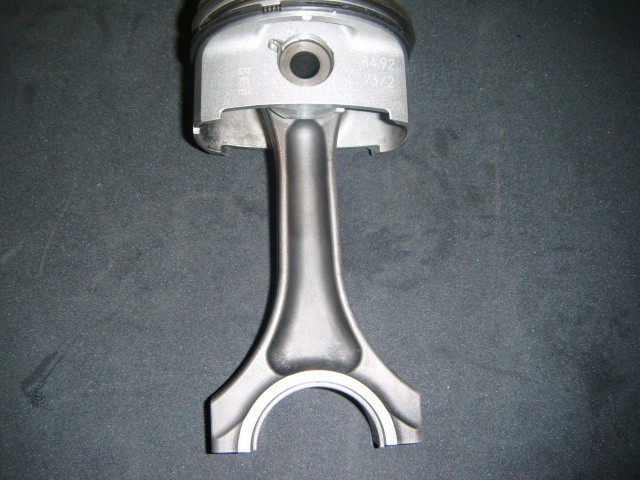 [212652] Complete Connecting Rod (Used)