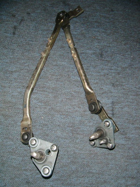 [65202600] Complete Windshield Wiper Leverage RHD (Used)