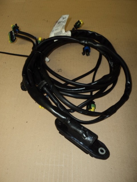[198209] DOOR CONNECTION CABLES (Used)