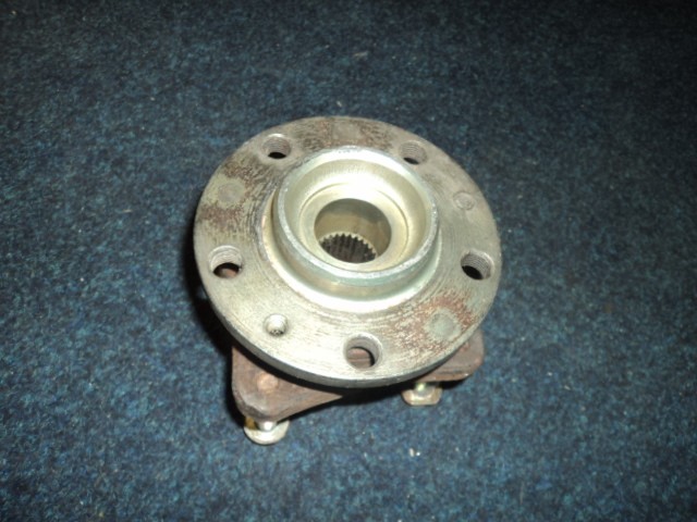 [157901] HUB COMPLETE BEARING (Used)