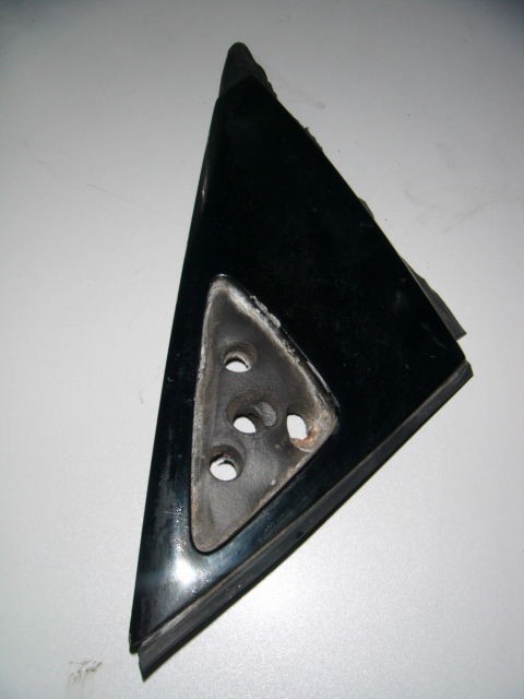 [64507400] L.H OUTER PLATE (Used)