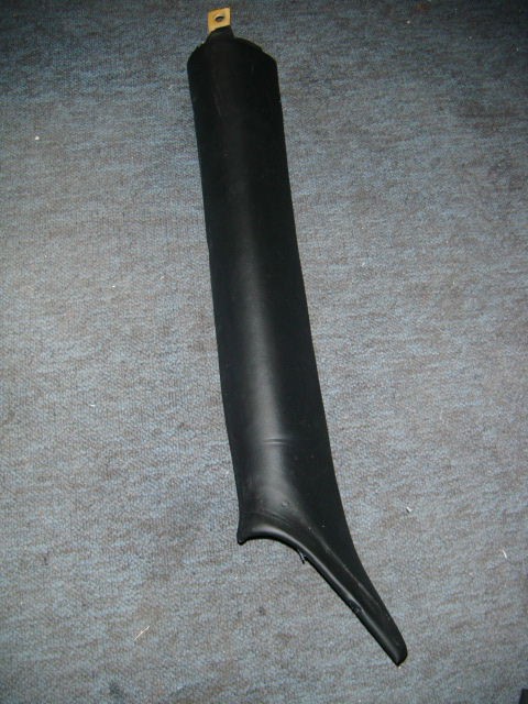 [65867900] L.H PILLAR COVER (Used)