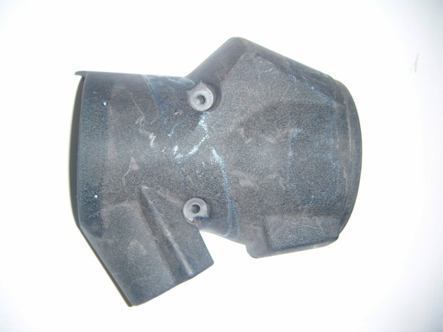 [121581] LOWER STEERING COVER COLUMN (Used)