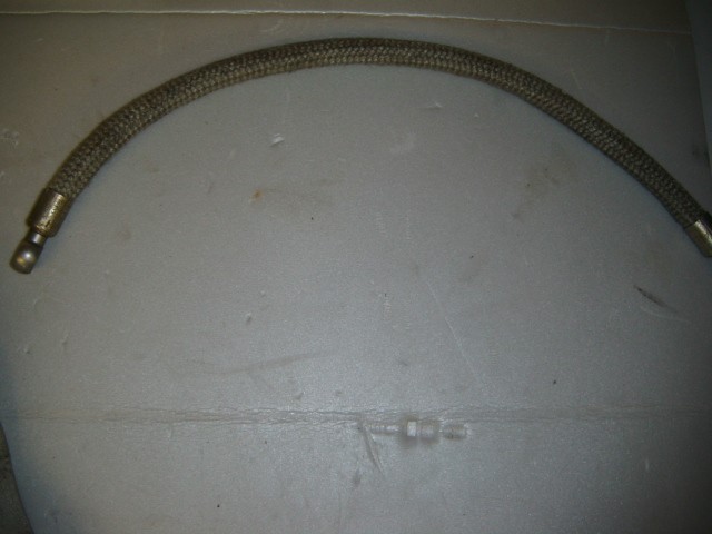 [174421] PIPE FROM BLOCK TO GEARBOX (Used)