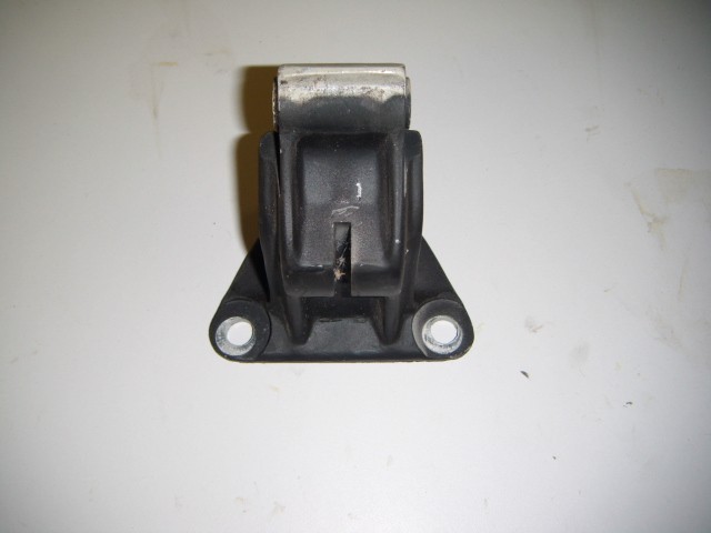 [64379100] UPPER MOBILE HINGE (Used)