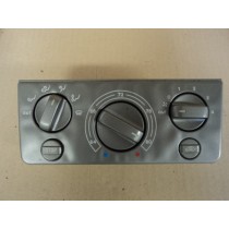 [64285600] A/C CONTROL PLATE (Used)