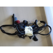 [164667] DRIVER SIDE DOOR CONNECTION CABLES (Used)