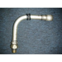 [142563] PIPE FROM ENGINE TO RADIATOR (Used)
