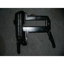 [179296] POWER UNIT SUPPORTING BRACKET (Used)