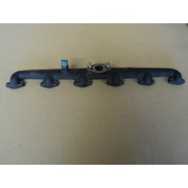 [142088] R.H. HEAD WATER MANIFOLD (Used)